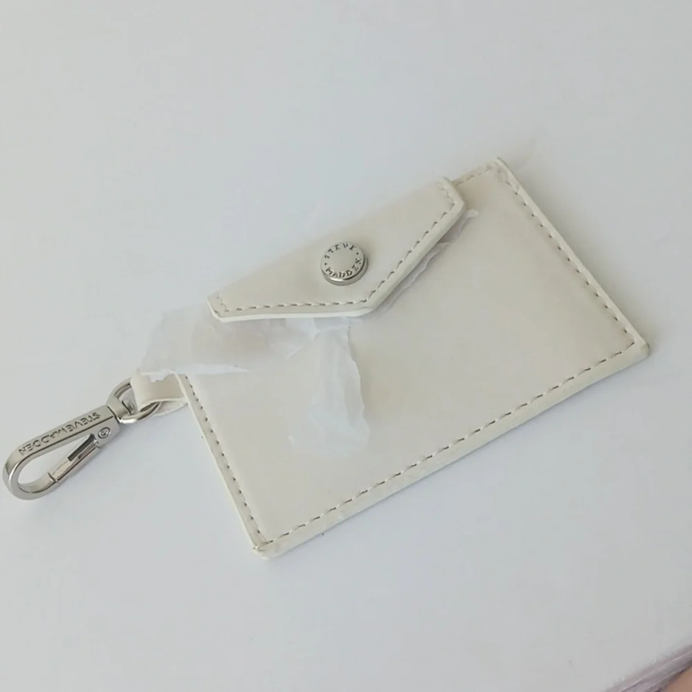 Steve Madden elegant cream